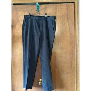 NWOT Van Heusen Men’s dress Size 34 x 29